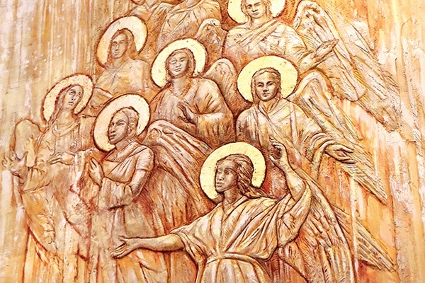▲	Polichromowane reliefy z kościoła seminaryjnego w Olsztynie. 
