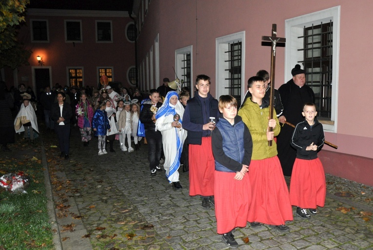 Marsz świętych w Głubczycach