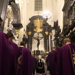 Dzień Zaduszny w katedrze na Wawelu
