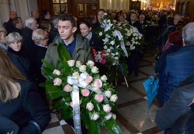 Uroczystości pogrzebowe dr Lucyny Wiśniewskiej