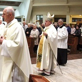 Aleksandrowicka wspólnota świętowała z biskupem Piotrem Gregerem.