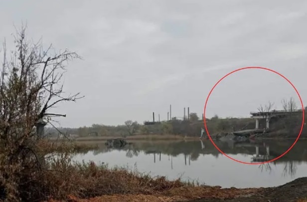 Ukraina: rosyjscy żołnierze niszczą wszystkie mosty w zachodniej części obwodu chersońskiego