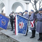 Nowy Sącz. Odsłonięcie tablicy upamiętniającej ks. ppłk. Andrzeja Niwę