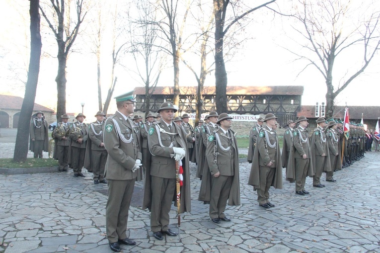 Nowy Sącz. Odsłonięcie tablicy upamiętniającej ks. ppłk. Andrzeja Niwę