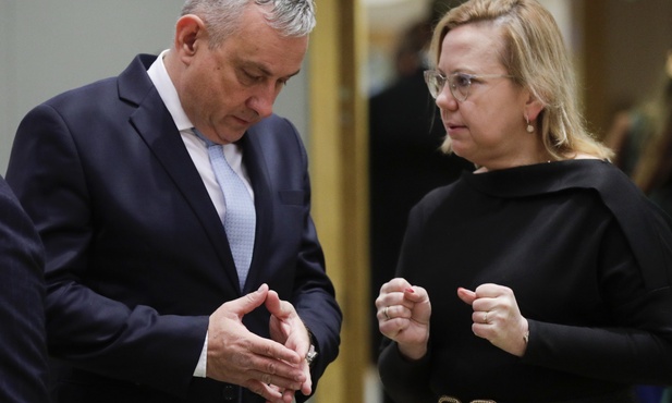 UE/ Min. Moskwa w Brukseli: traktujemy propozycję KE ws. pułapu cenowego na gaz jako żart