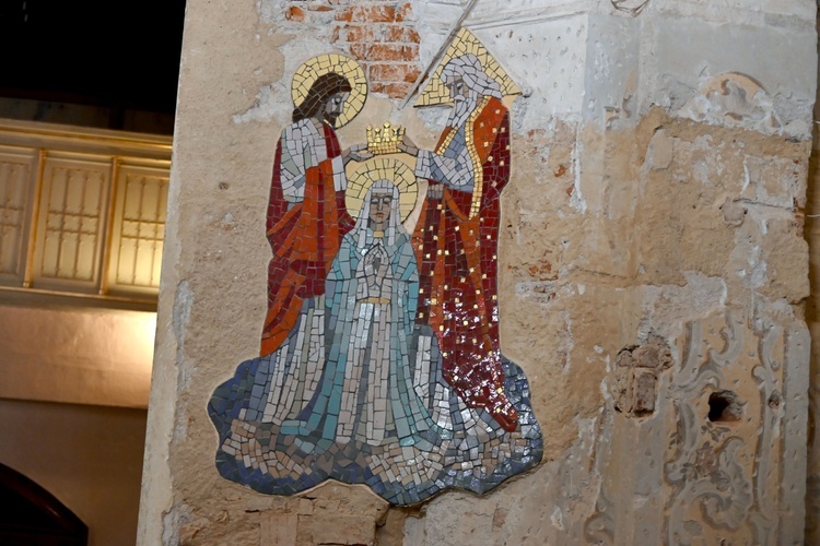 Wprowadzenie relikwii trzech świętych kobiet