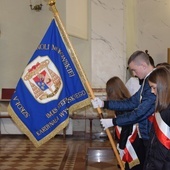 Poświęcenie obrazu Maryi i zawierzenie parafian w Makowie