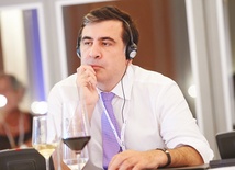 Francja. Media: uwięzionego byłego prezydenta Gruzji Saakaszwilego próbowano otruć
