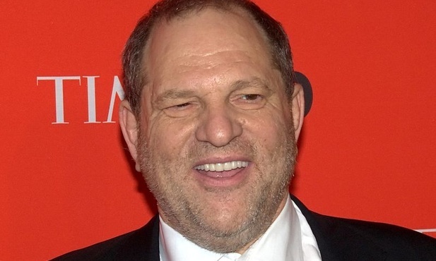 Producent filmowy Harvey Weinstein uznany winnym gwałtu i innych przestępstw seksualnych