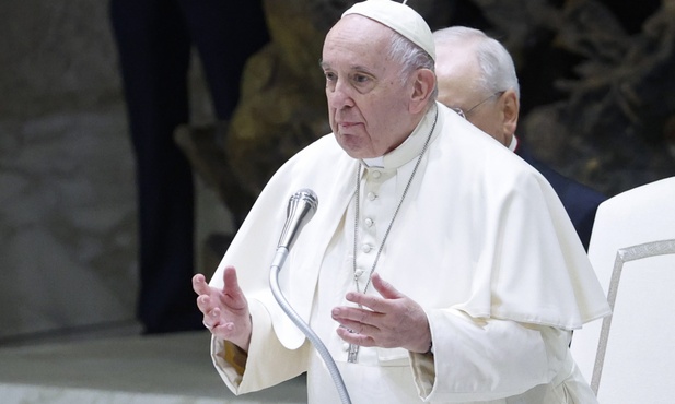 Papież złożył Polakom życzenia świąteczne; mówił o hojności, z jaką przyjęli Ukraińców