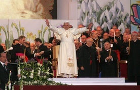 Kraków. Zmarły papież Benedykt XVI bywał na naszej ziemi