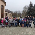 Z wałbrzyskiej kolegiaty zabrali dzieci do Kudowy-Zdroju