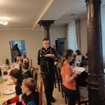 Z wałbrzyskiej kolegiaty zabrali dzieci do Kudowy-Zdroju