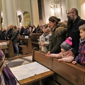 Katowice. Msza św. w intencji beatyfikacji Sługi Bożego Franciszka Blachnickiego w 36. rocznicę jego śmierci