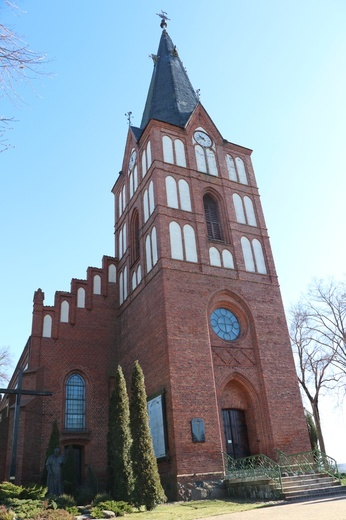 Sanktuarium Krzyża św. w Klebarku Wielkim 