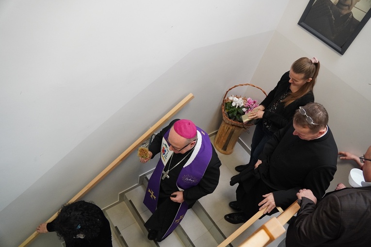 Poświęcenie nowej siedziby schroniska św. Brata Alberta dla bezdomnych kobiet