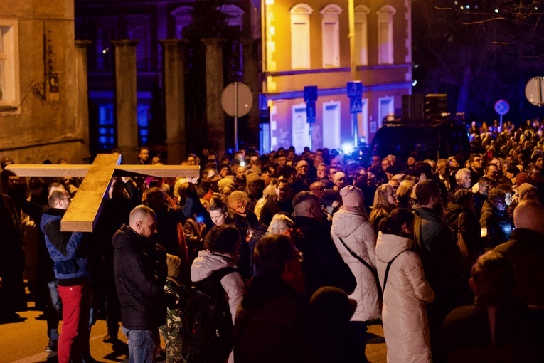 Droga Krzyżowa ulicami Olsztyna