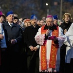 Krzyżu święty, nade wszystko... Droga Krzyżowa ulicami Gocławia