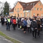 Dzierżoniów. Miejska Droga Krzyżowa z Janem Pawłem II