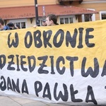 Marsz w obronie dziedzictwa Jana Pawła II