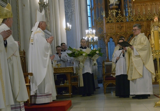 Msza św. Krzyżma w radomskiej katedrze