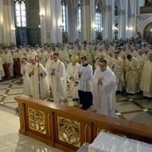 Msza św. Krzyżma z poświęceniem olejów w radomskiej katedrze