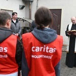 Świdnicka Caritas dzieli się nie tylko jajkiem 