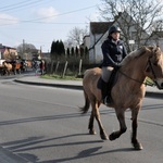 Wielkanocna procesja konna w Żędowicach