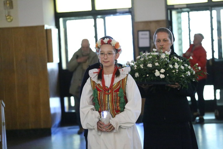 Koncert uwielbienia w Miłosierdziu