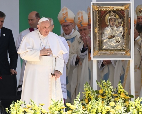 Papież zawierzył Europę Maryi