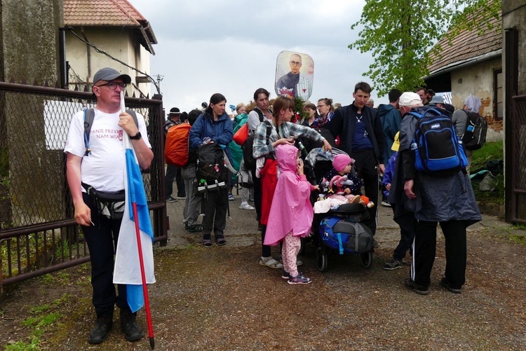 Postój w Polance Hallera - III dzień w drodze do Łagiewnik