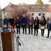 Konferencję prasową z udziałem organizatorów wydarzenia urządzono na tarasie Muzeum im. J. Malczewskiego.