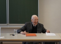 90-latek obronił doktorat z teologii rozpoczęty przed 65 laty u Karla Rahnera