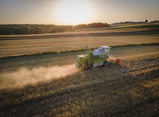 Komisja Europejska zatwierdziła polski program wsparcia producentów rolnych