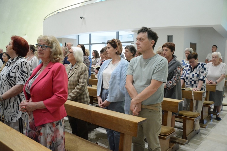 Poświęcenie dzwonów w parafii św. Karola Boromeusza w Opolu