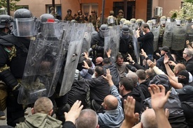 Kosowo: Setki Serbów ponownie zbierają się, by demonstrować na północy kraju przeciwko nowym władzom