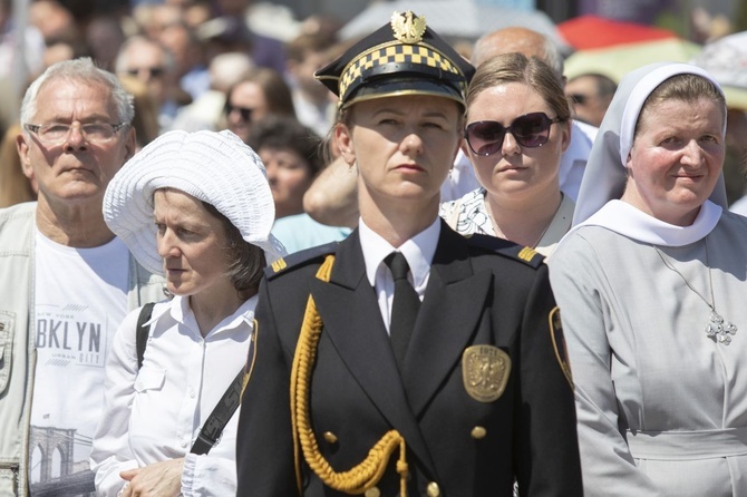 Boże Ciało. Wierzę w Kościół