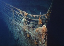 Media: pilot zaginionej łodzi Titan ma związki z ofiarami zatonięcia statku Titanic w 1912 roku