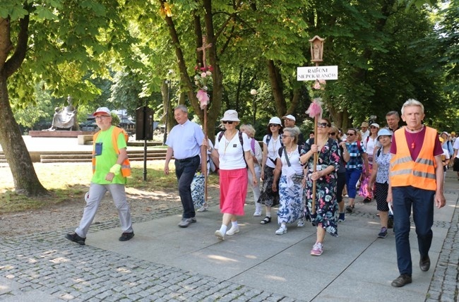 Pielgrzymka z Radomia do Niepokalanowa