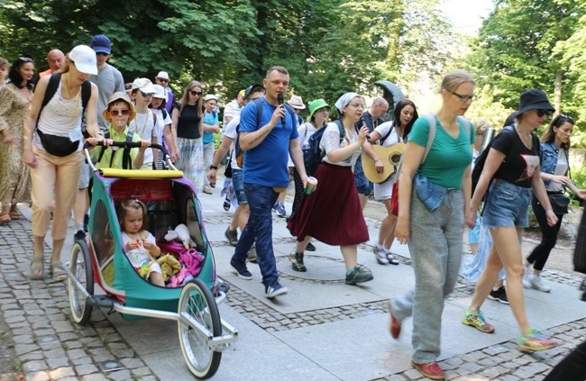 Pielgrzymka z Radomia do Niepokalanowa