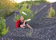 Bytom. Żonglując planuje wejście na Kilimandżaro w szczytnym celu