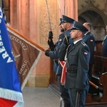 Poświęcenie i oddanie sztandaru Aresztu Śledczego w Świdnicy