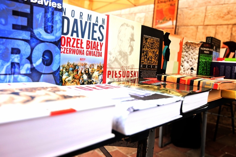 Kiermasz książki w Krakowie