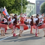 Parada folkloru w Opocznie