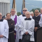 Ostatnie pożegnanie ks. prał. Franciszka Płonki w rodzinnym Zarzeczu