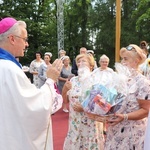 Piekary kobiet 2023. Msza święta na kalwaryjskim wzgórzu