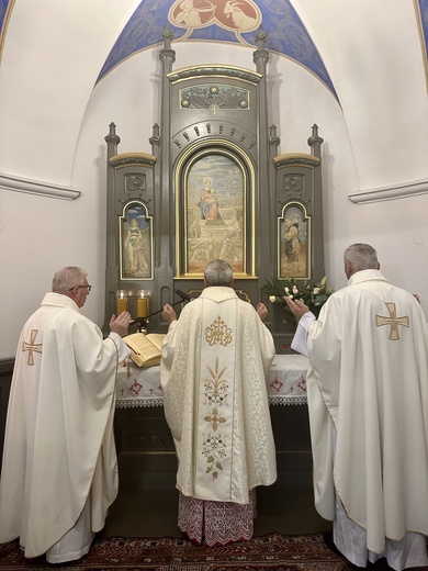 Poświęcenie obrazu Matki Bożej Królowej w Baranowie Sandomierskim