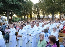 Odpust Maryjny w Sulisławicach