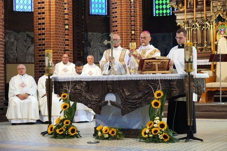 Eucharystia Złotych Jubilatów 