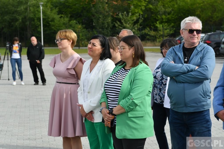 Zielona Góra. Uroczyste otwarcie Magazynu Pomocy Żywnościowej Caritas